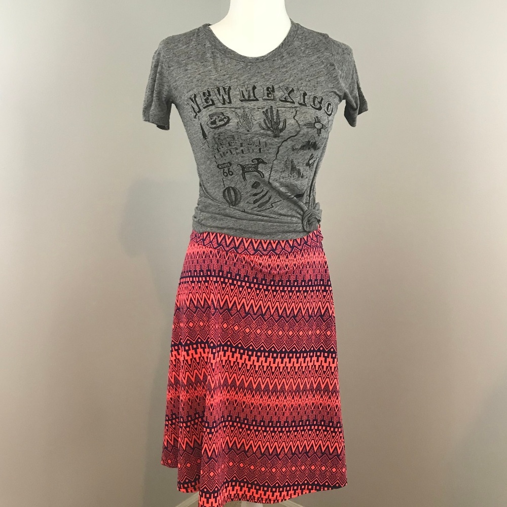 ✂️CLEARANCE Lularoe Pink Pattern Azure Skirt